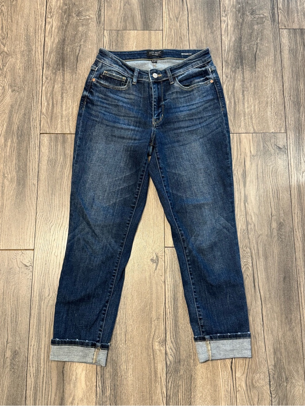 Judy Blue Boyfriend Fit Dark Wash Cuffed Jeans Size 5/27